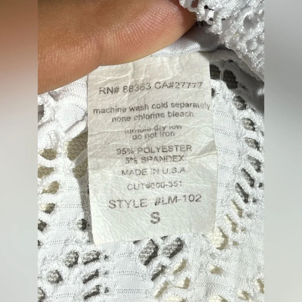 Jordan Taylor White Lace Hooded Cover-Up - Picture 11 of 12